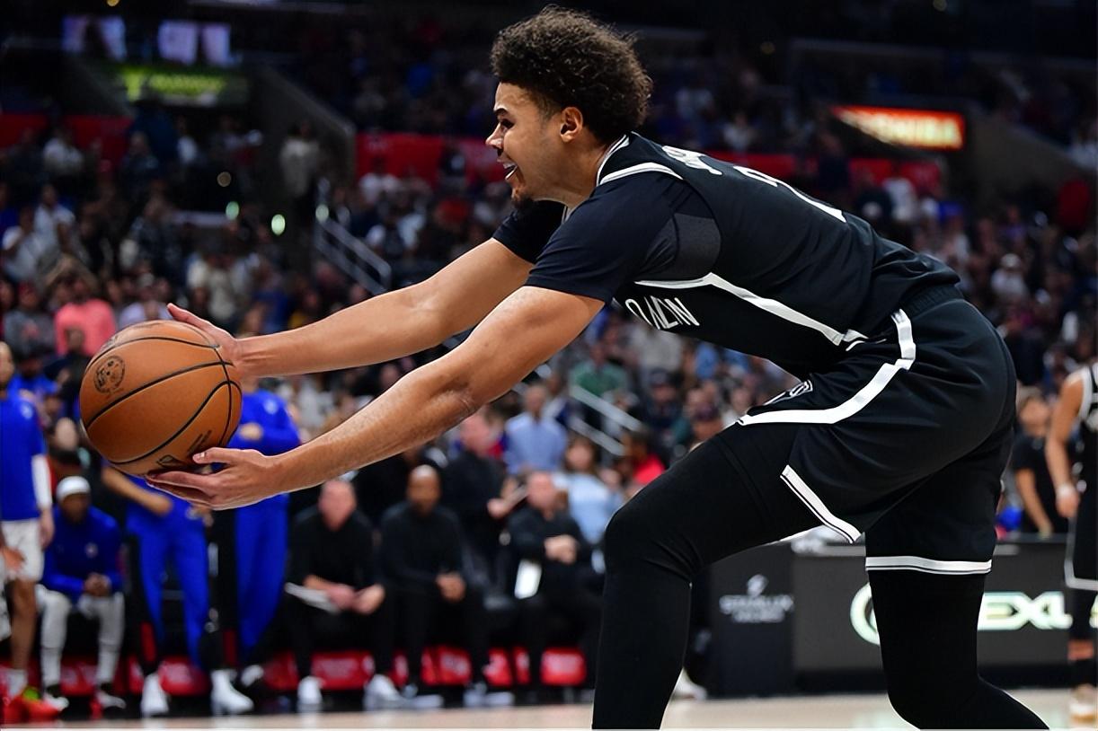 库里新星表现优异表现突出，DWG前途光明！-AYX爱游戏中国